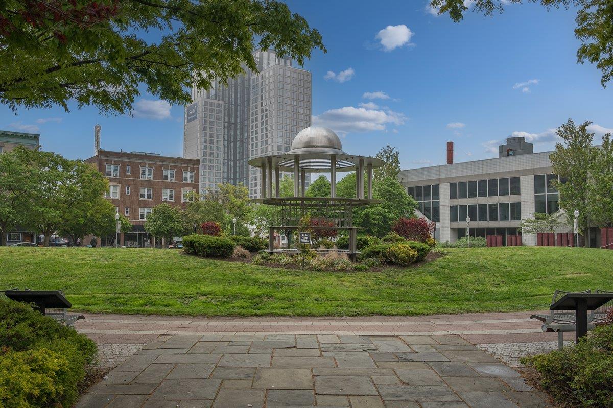 25 Leroy Place # 301, New Rochelle, NY 10805