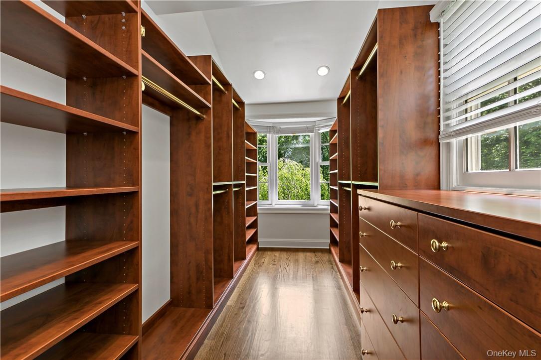 70 Haights Cross Road, Chappaqua, NY 10514