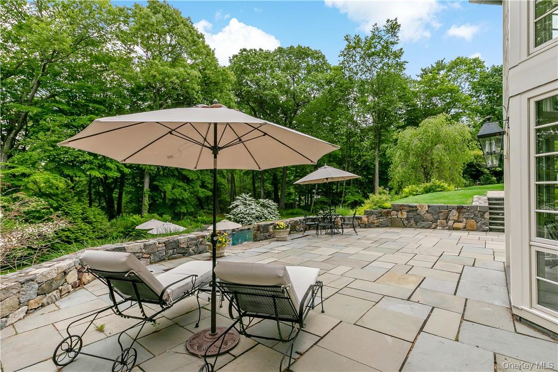 70 Haights Cross Road, Chappaqua, NY 10514