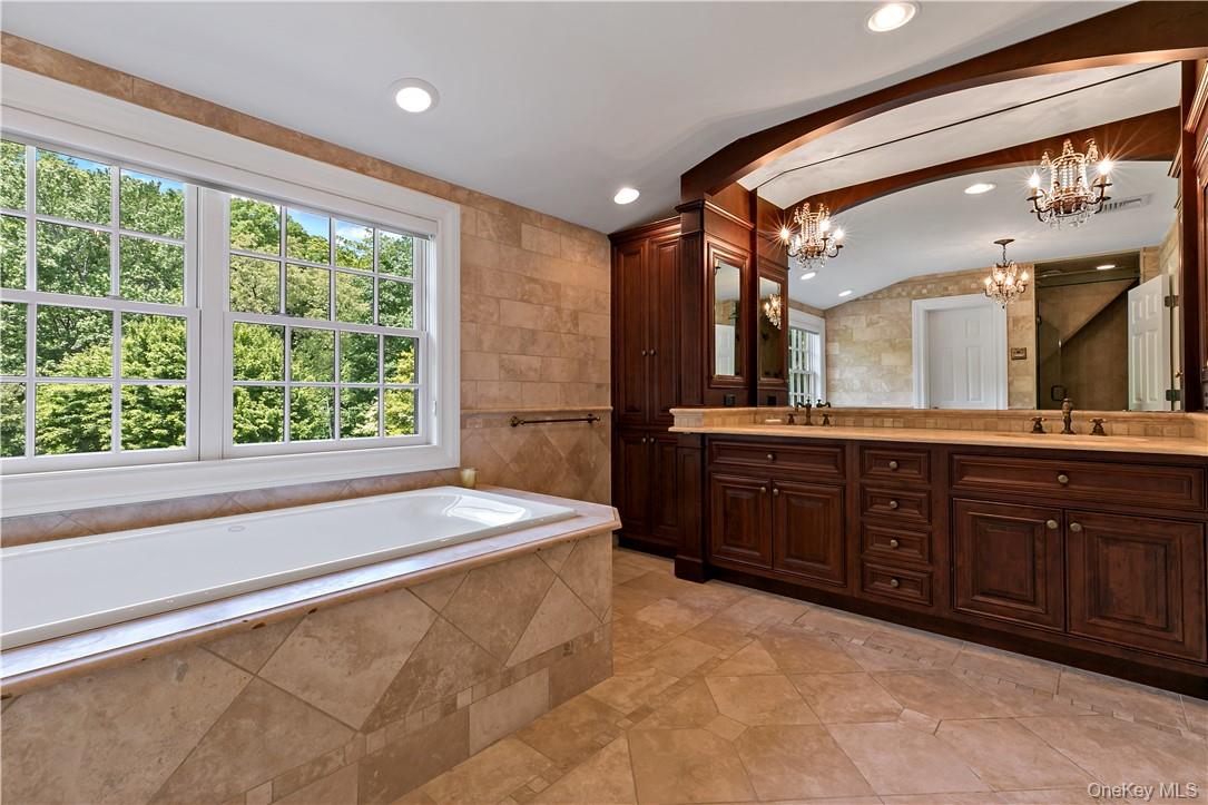 70 Haights Cross Road, Chappaqua, NY 10514