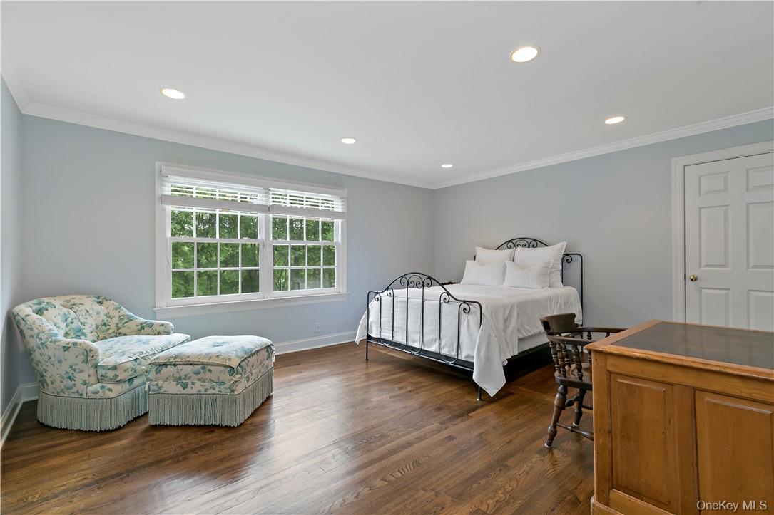 70 Haights Cross Road, Chappaqua, NY 10514