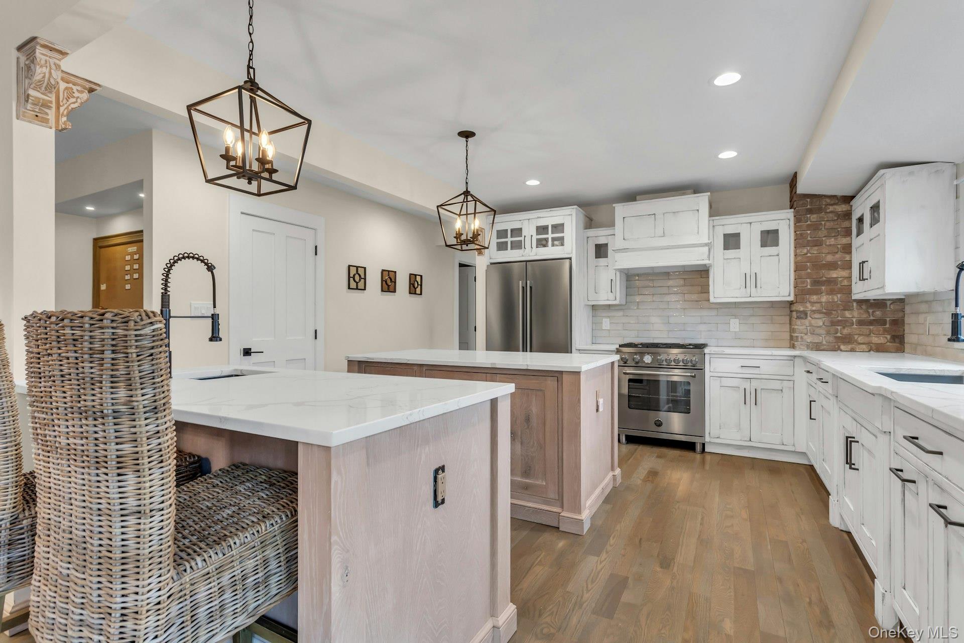 One Jerry Lane, Glen Cove, NY 11542