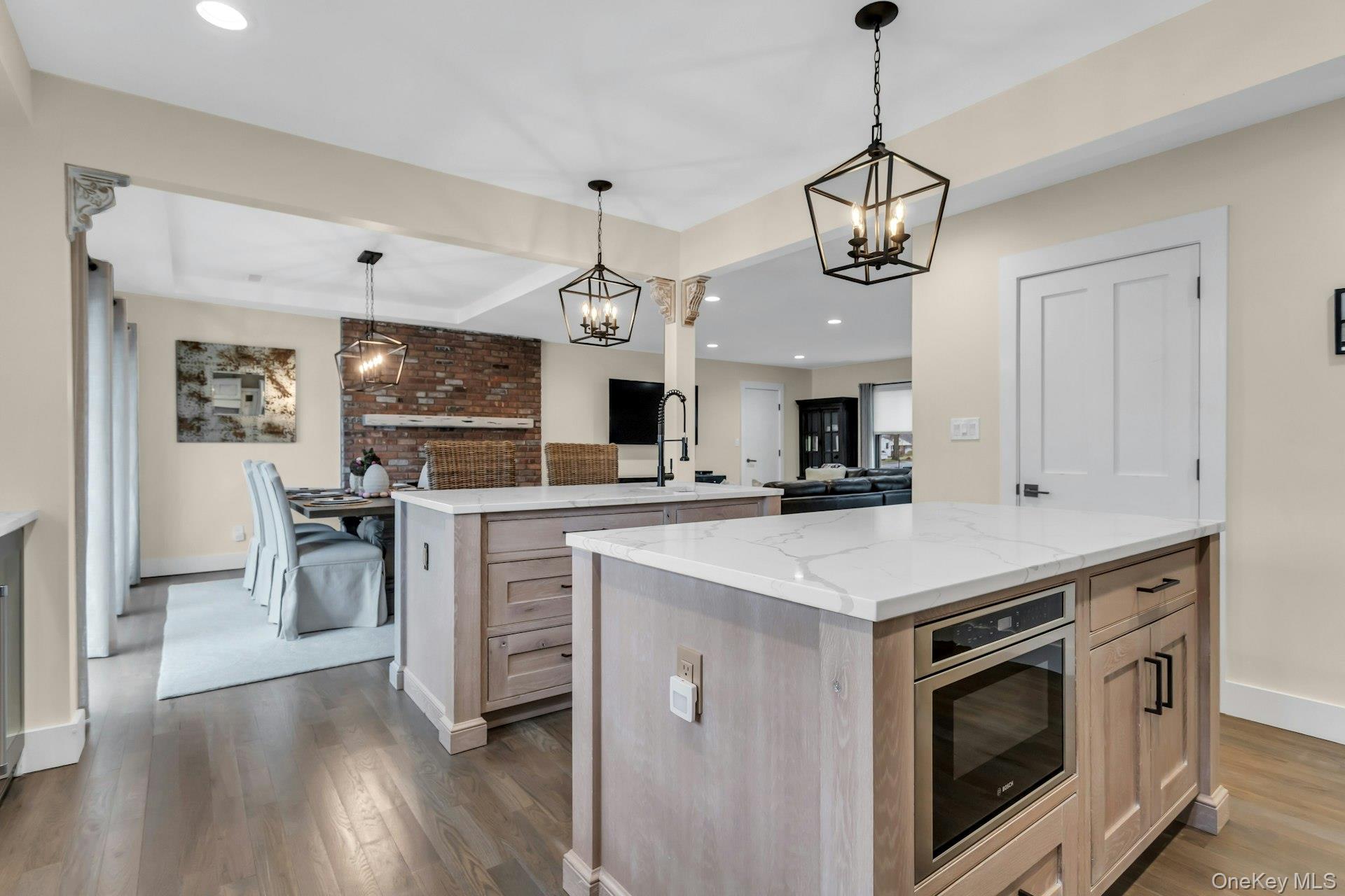 One Jerry Lane, Glen Cove, NY 11542