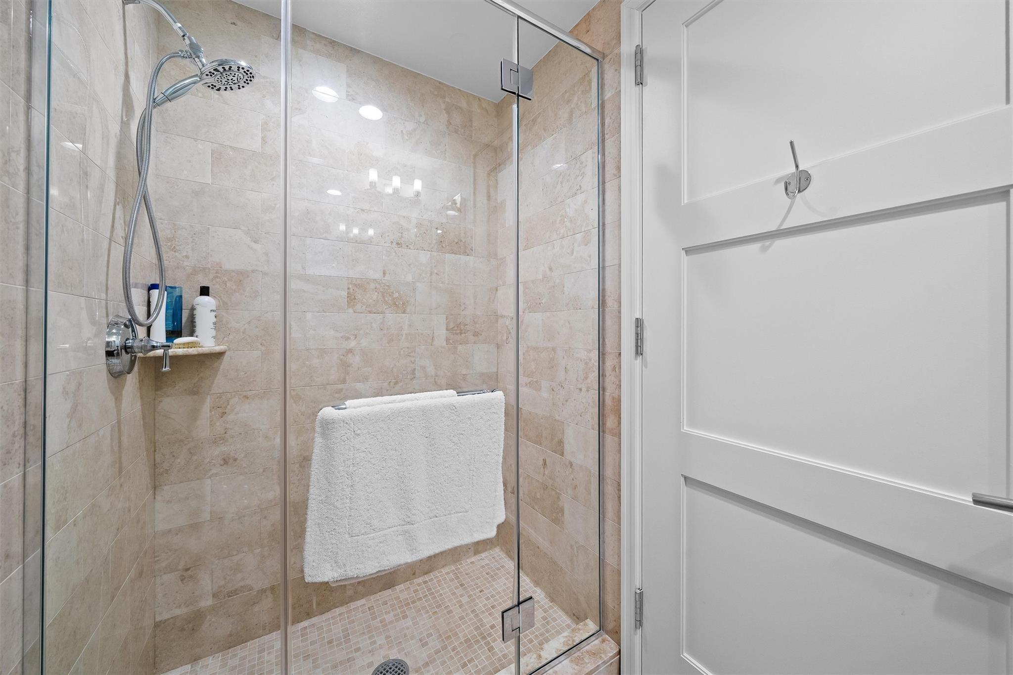 5 Renaissance Square # 23G, White Plains, NY 10601