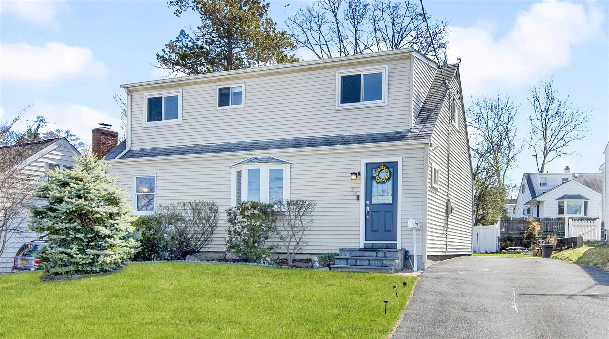 74 Heathcote Road, Yonkers, NY 10710