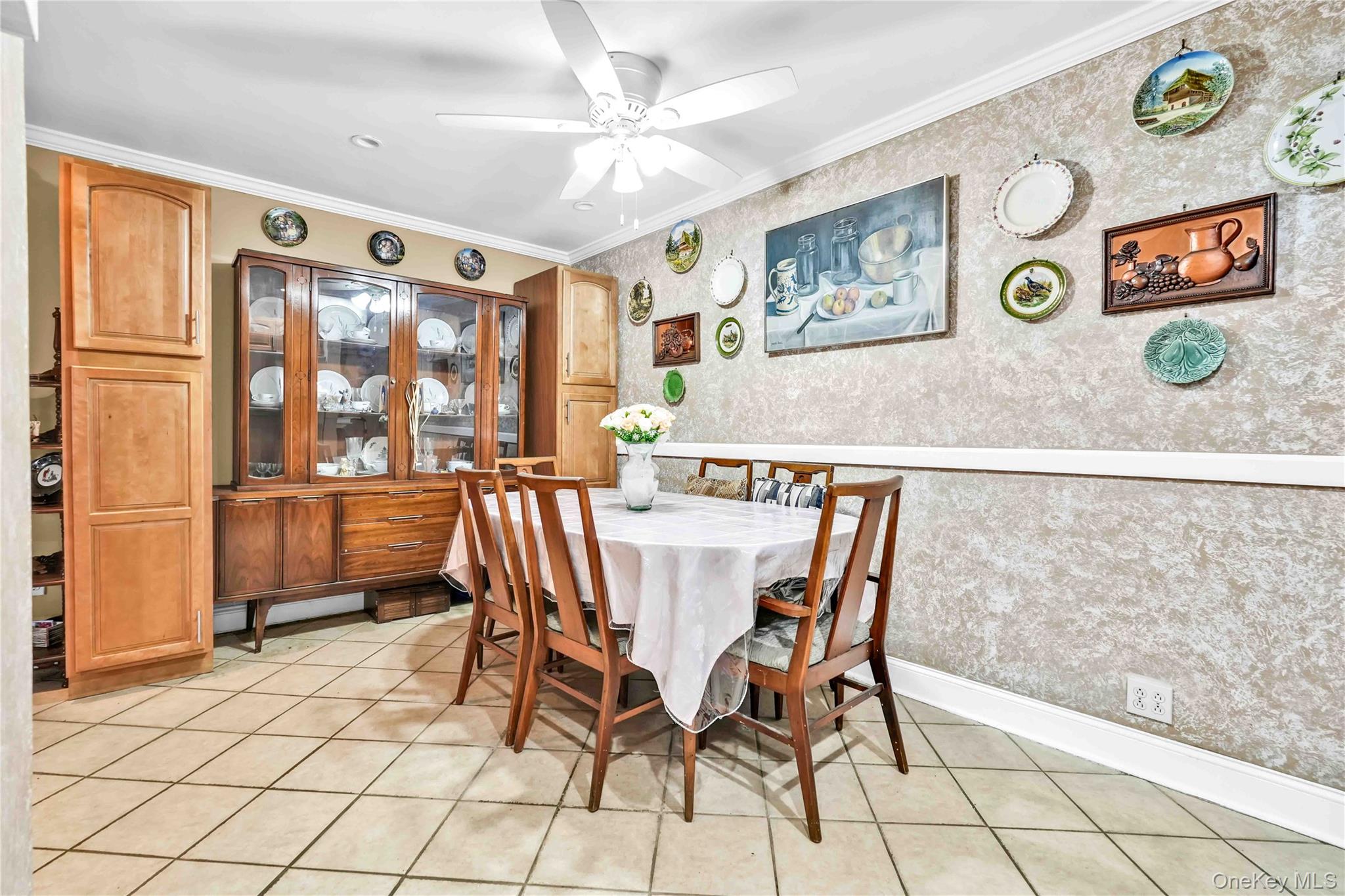 1623 George Street, Ridgewood, NY 11385