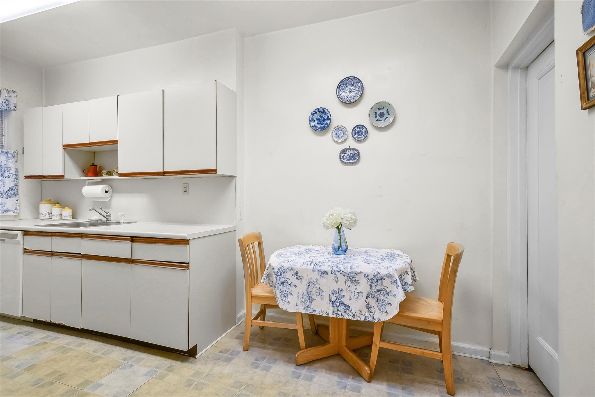 16 N Chatsworth Avenue # 45, Larchmont, NY 10538