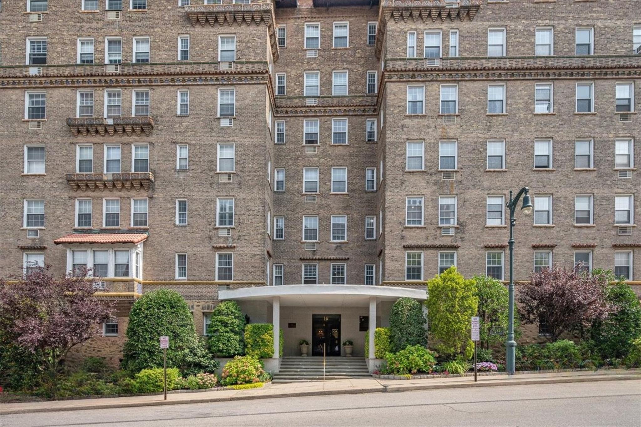 16 N Chatsworth Avenue # 45, Larchmont, NY 10538