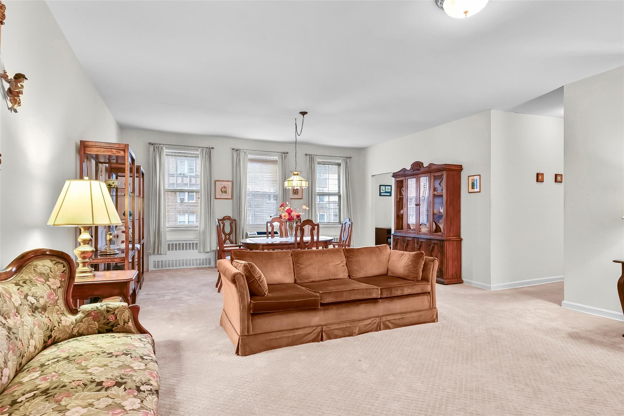 16 N Chatsworth Avenue # 45, Larchmont, NY 10538