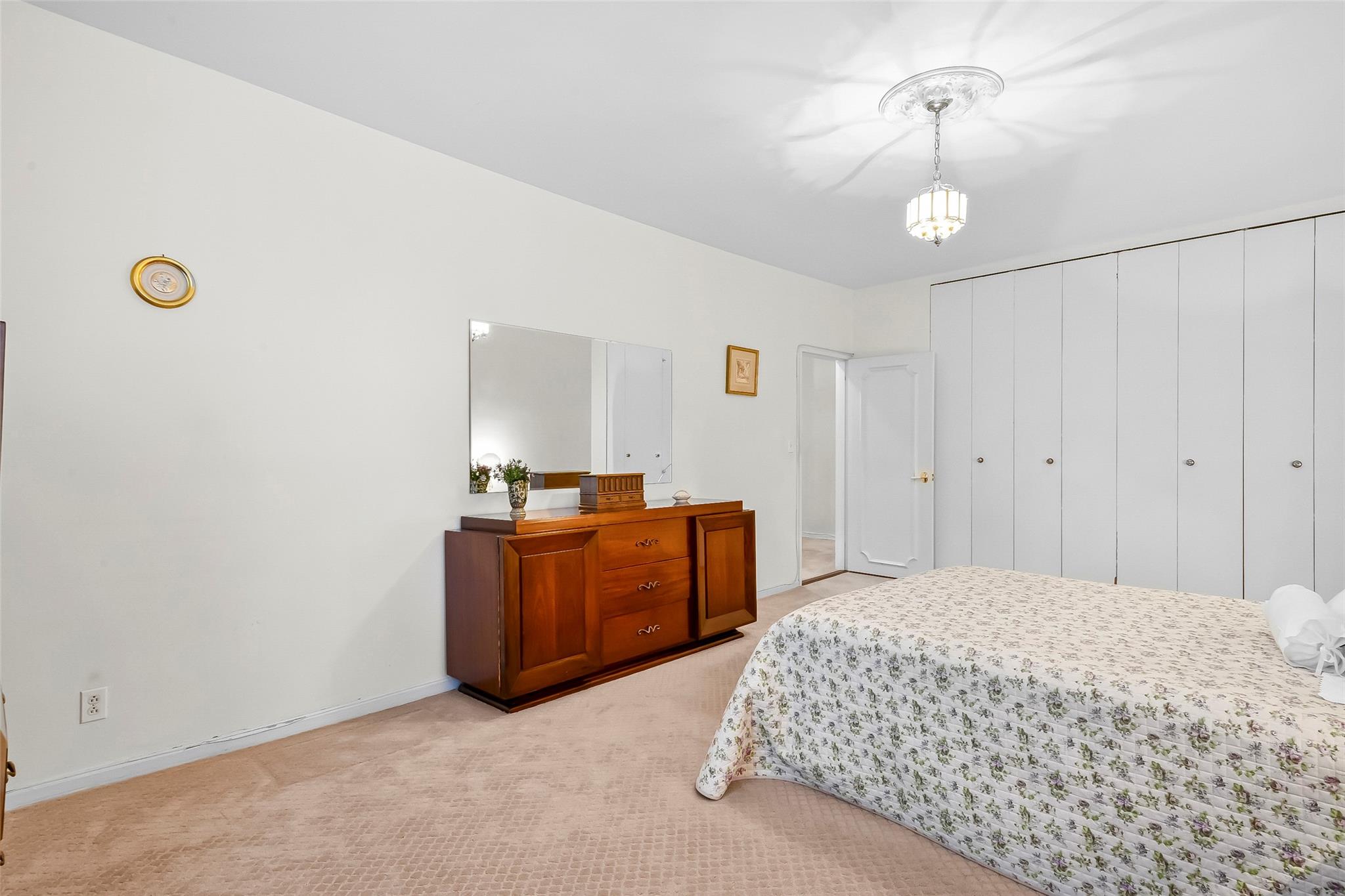 16 N Chatsworth Avenue # 45, Larchmont, NY 10538