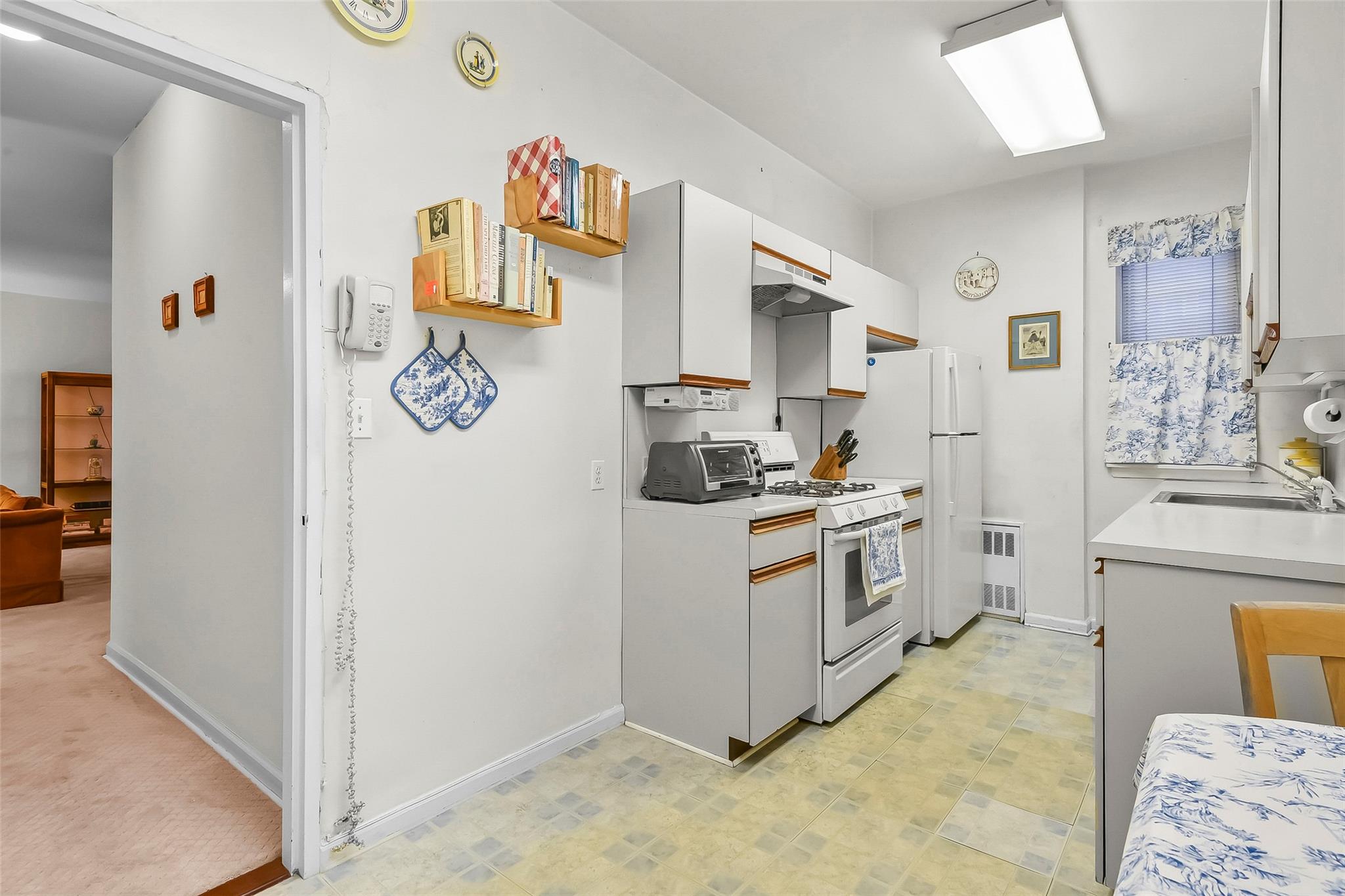 16 N Chatsworth Avenue # 45, Larchmont, NY 10538