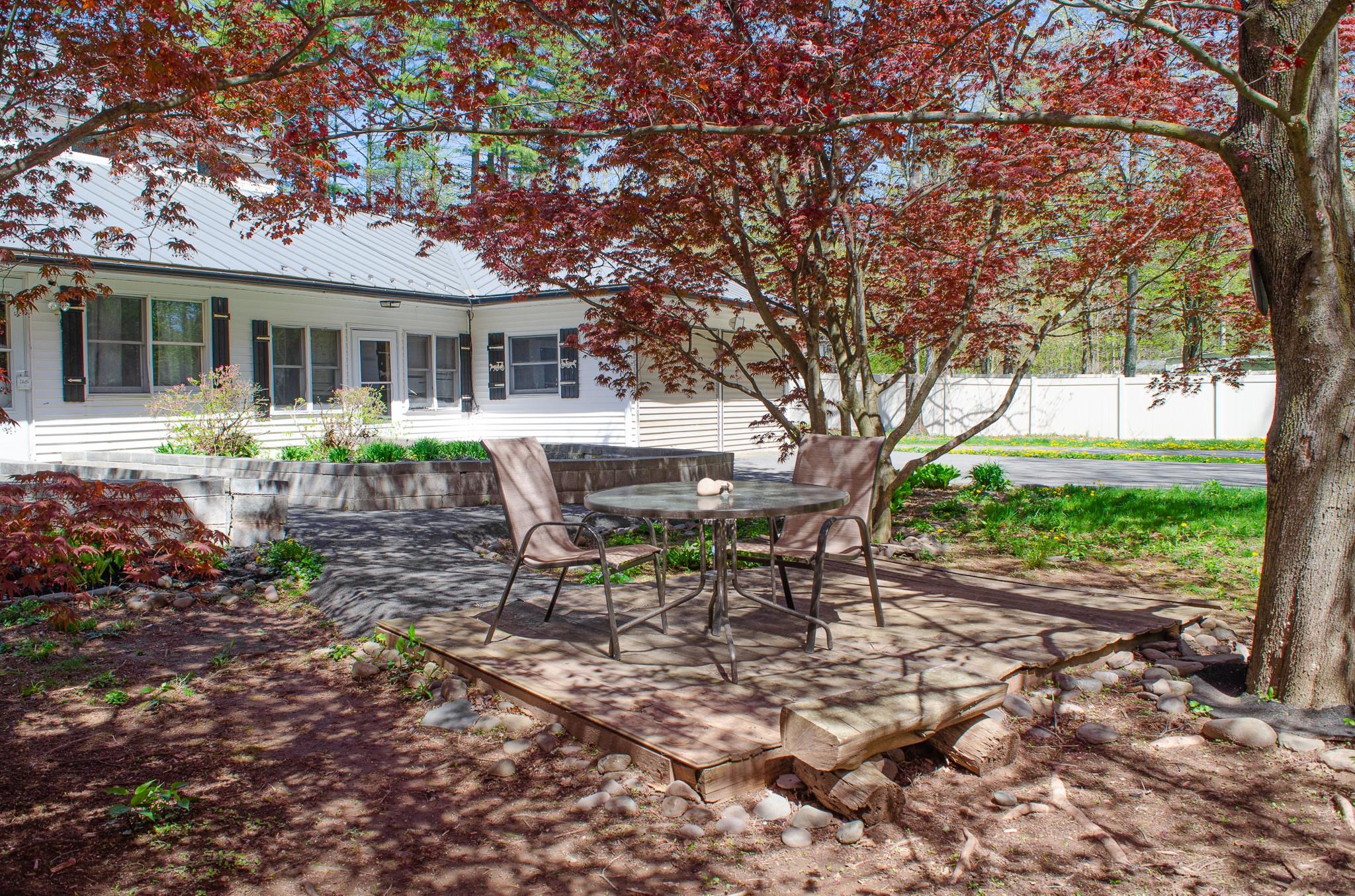 32 Valk Road, Saugerties, NY 12477