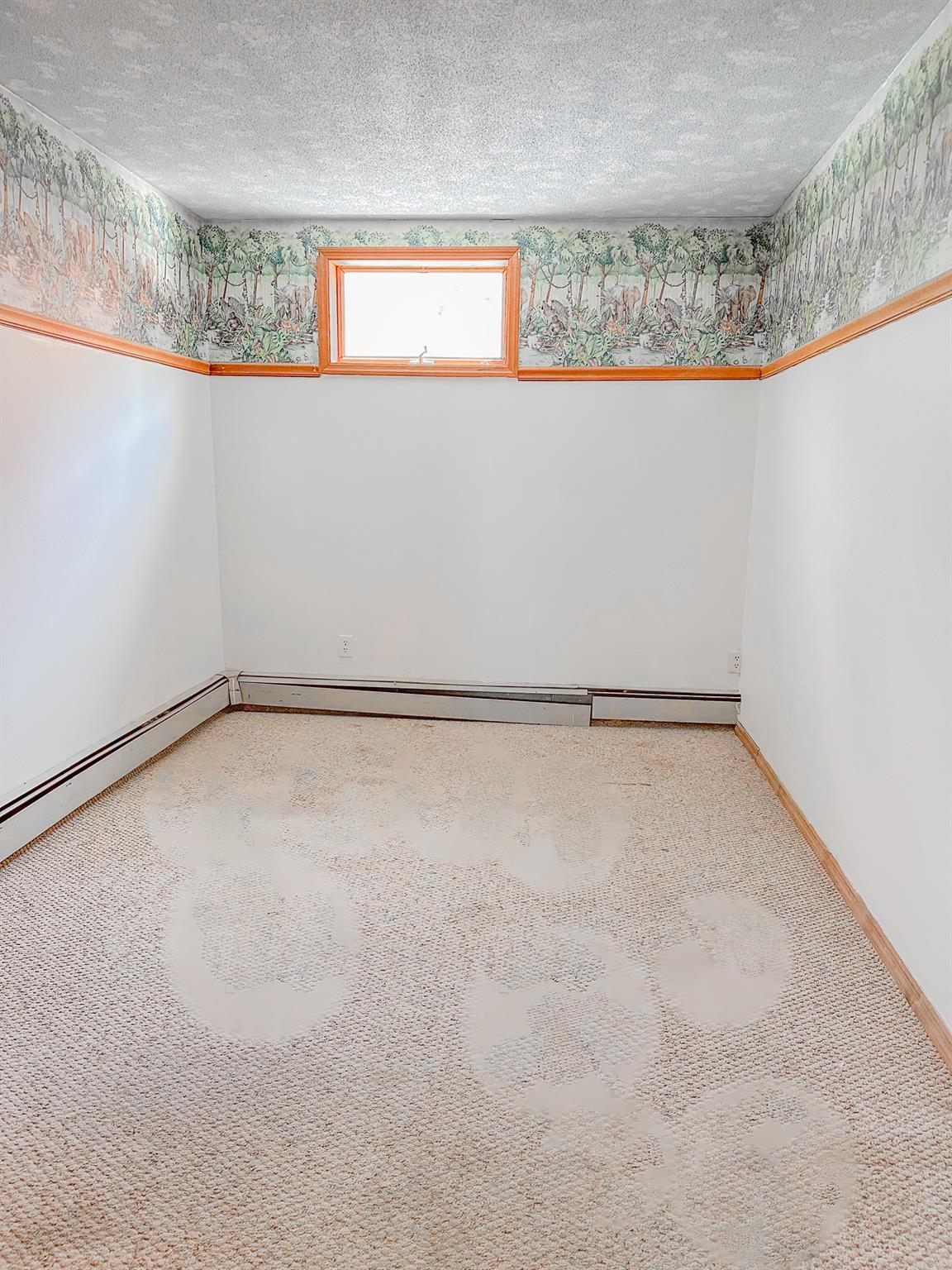 32 Valk Road, Saugerties, NY 12477