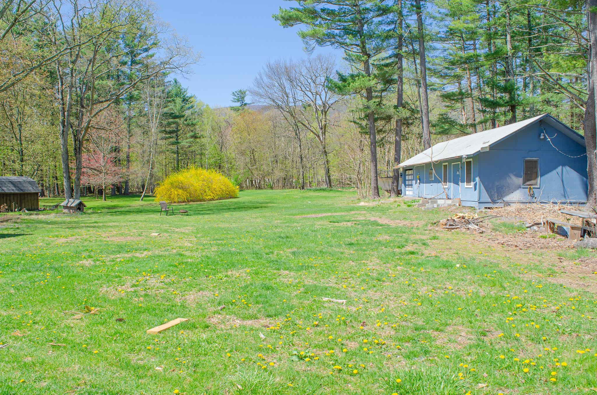 32 Valk Road, Saugerties, NY 12477