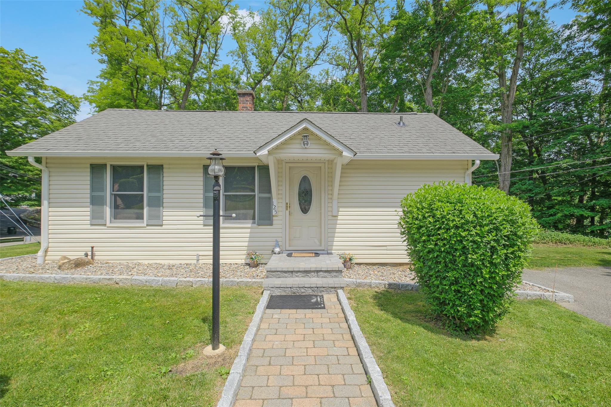 121-125 Union Valley, Mahopac, NY 10541