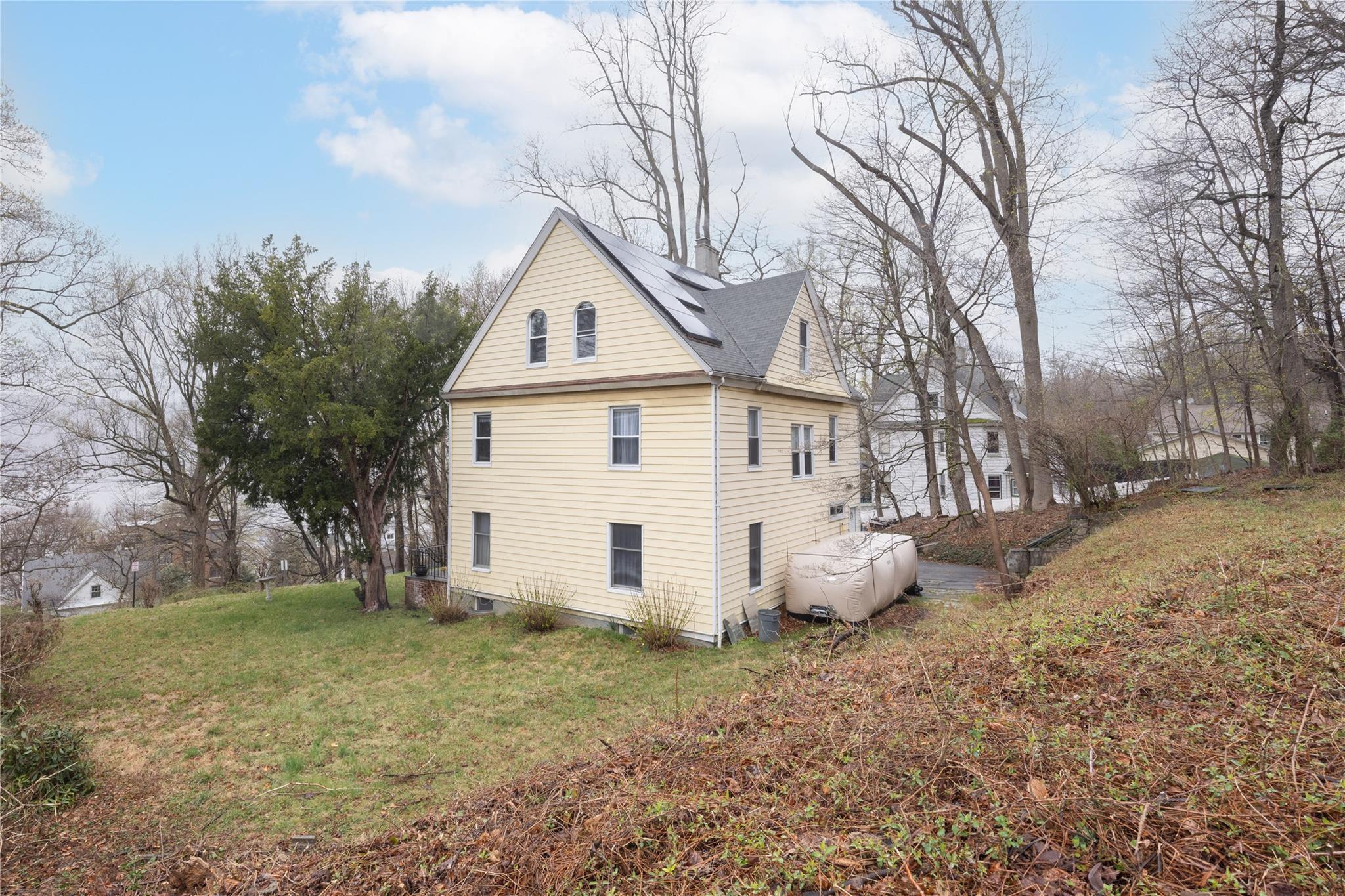 9 Aqueduct Place, Yonkers, NY 10701