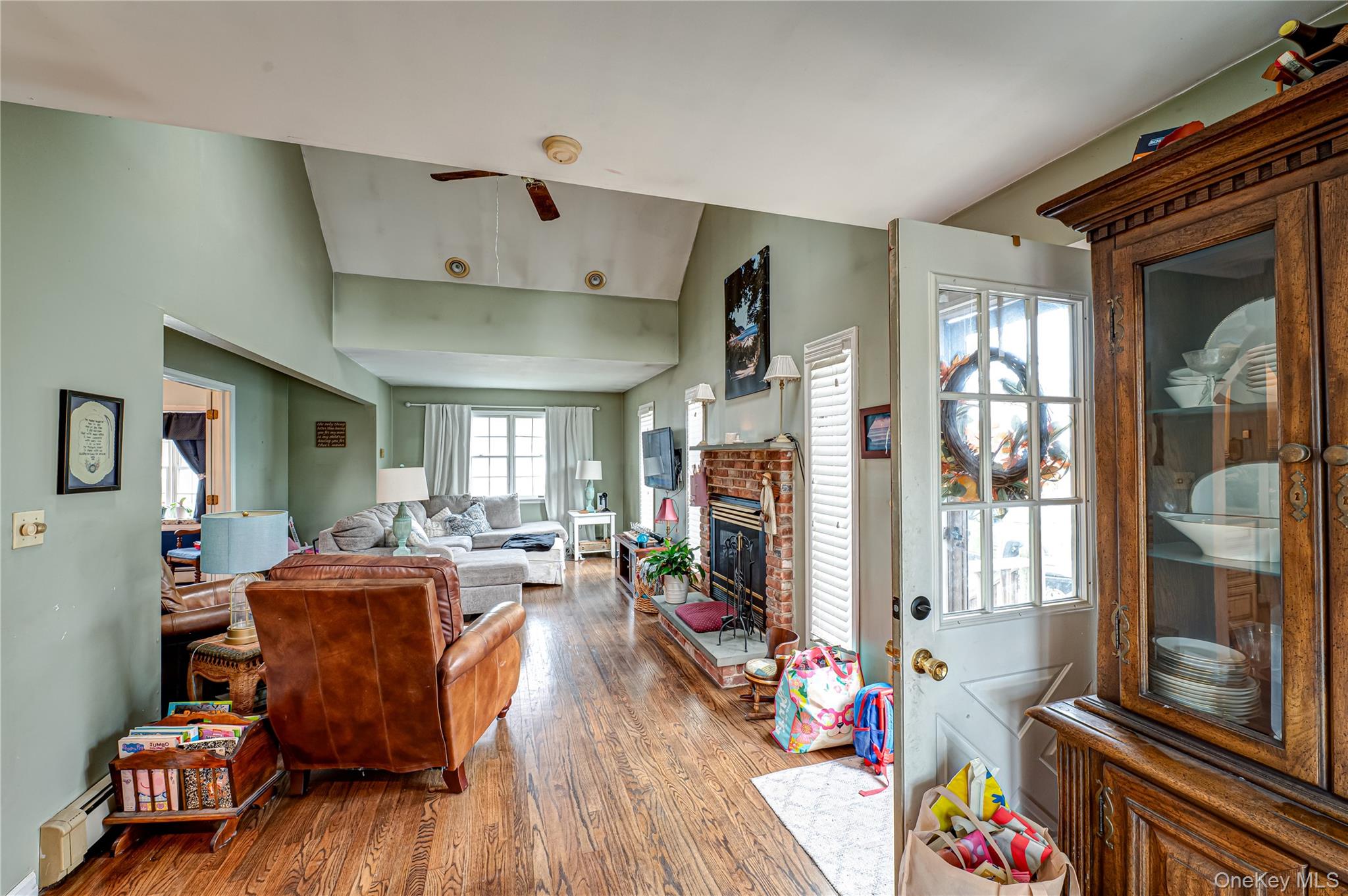 226 Sears Road, West Islip, NY 11795