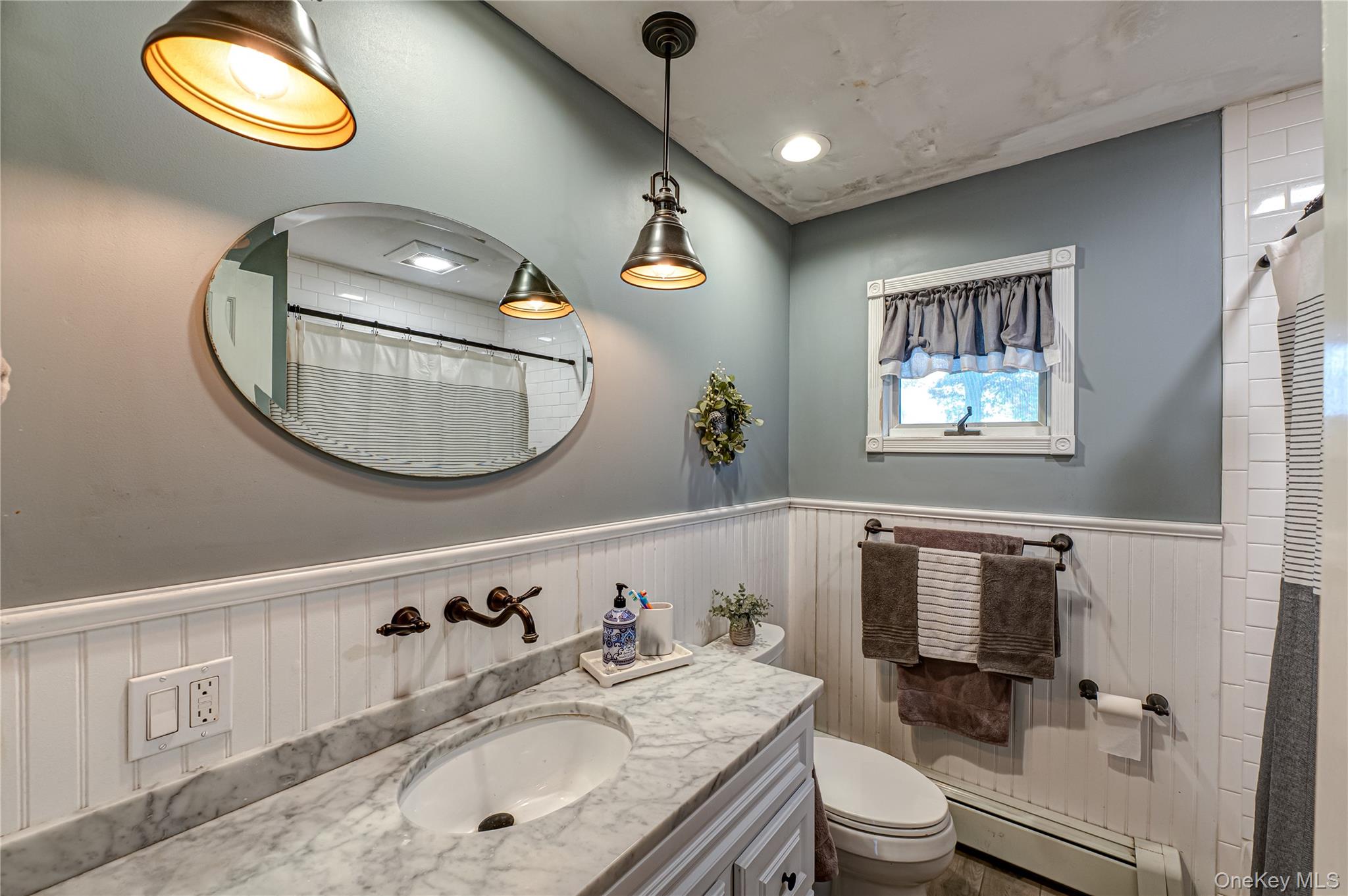 226 Sears Road, West Islip, NY 11795