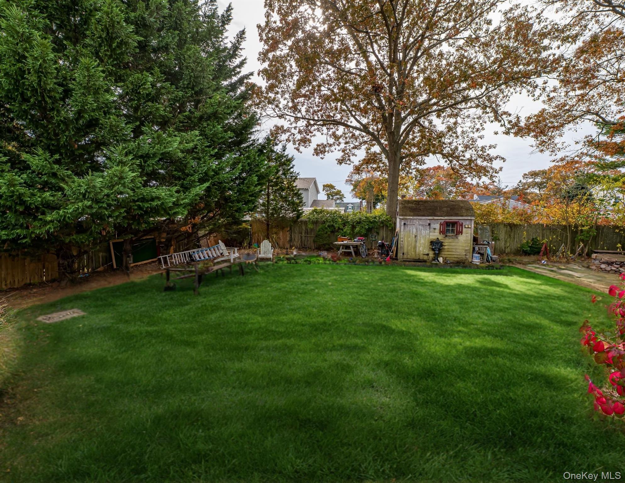 226 Sears Road, West Islip, NY 11795