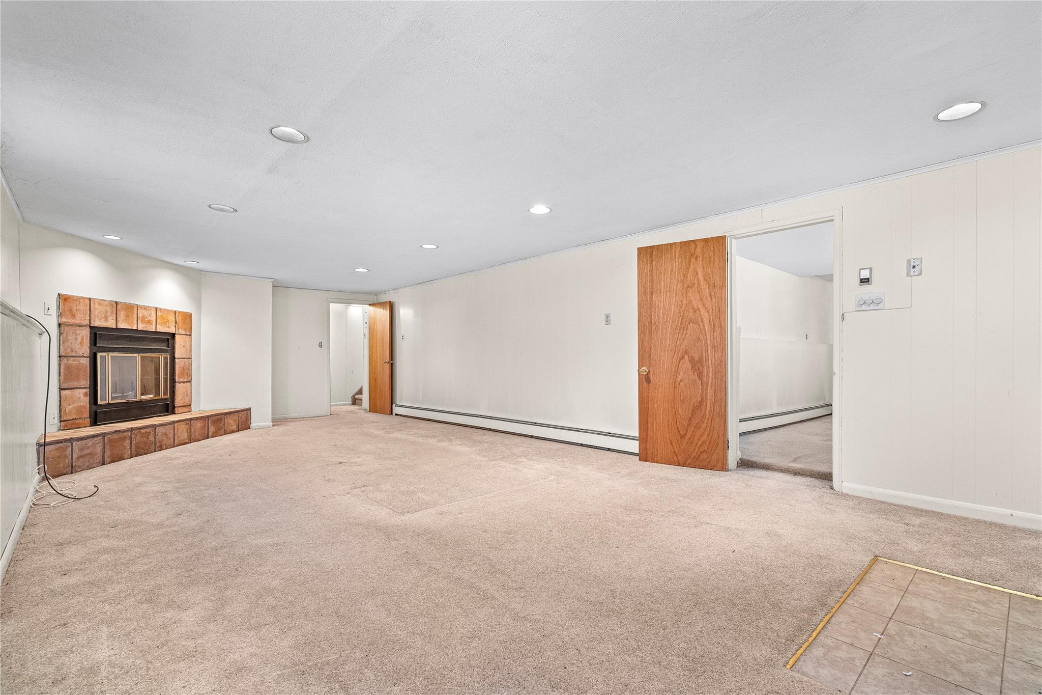 168 N Middletown Road N, Nanuet, NY 10954