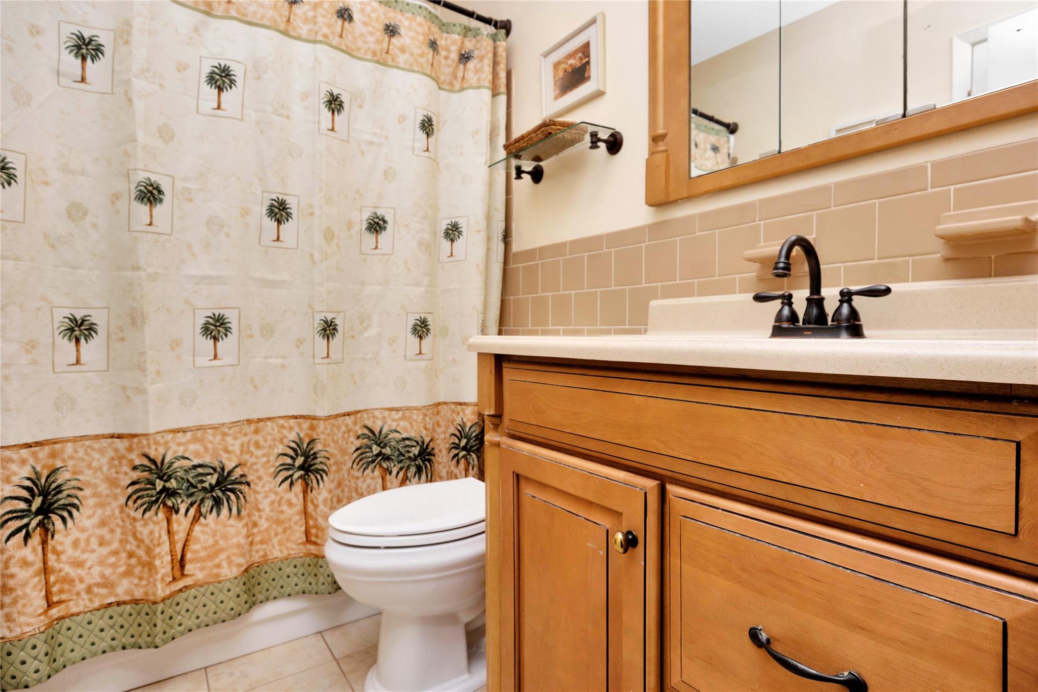 591 Conklin Street, Farmingdale, NY 11735