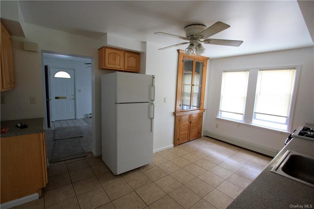 105 SW Univoice Street, Maybrook, NY 12543