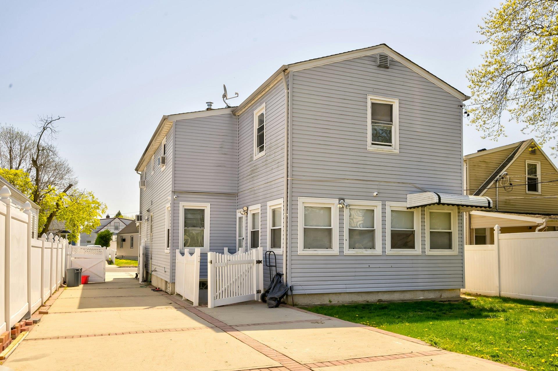 25 Virginia Drive, Elmont, NY 11003