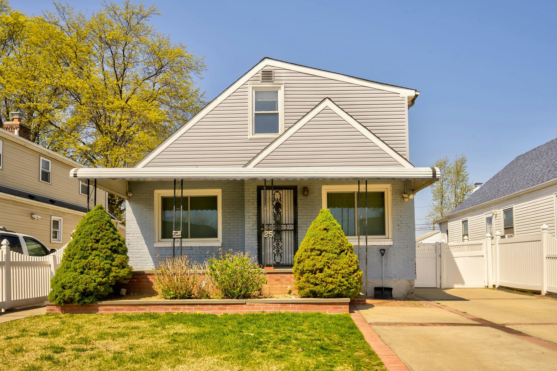 25 Virginia Drive, Elmont, NY 11003