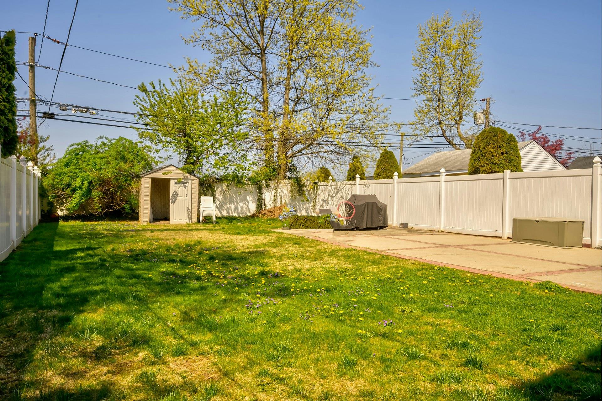 25 Virginia Drive, Elmont, NY 11003