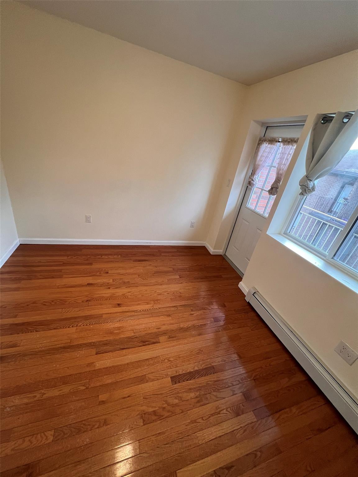 42-06 164 Street, Flushing, NY 11358