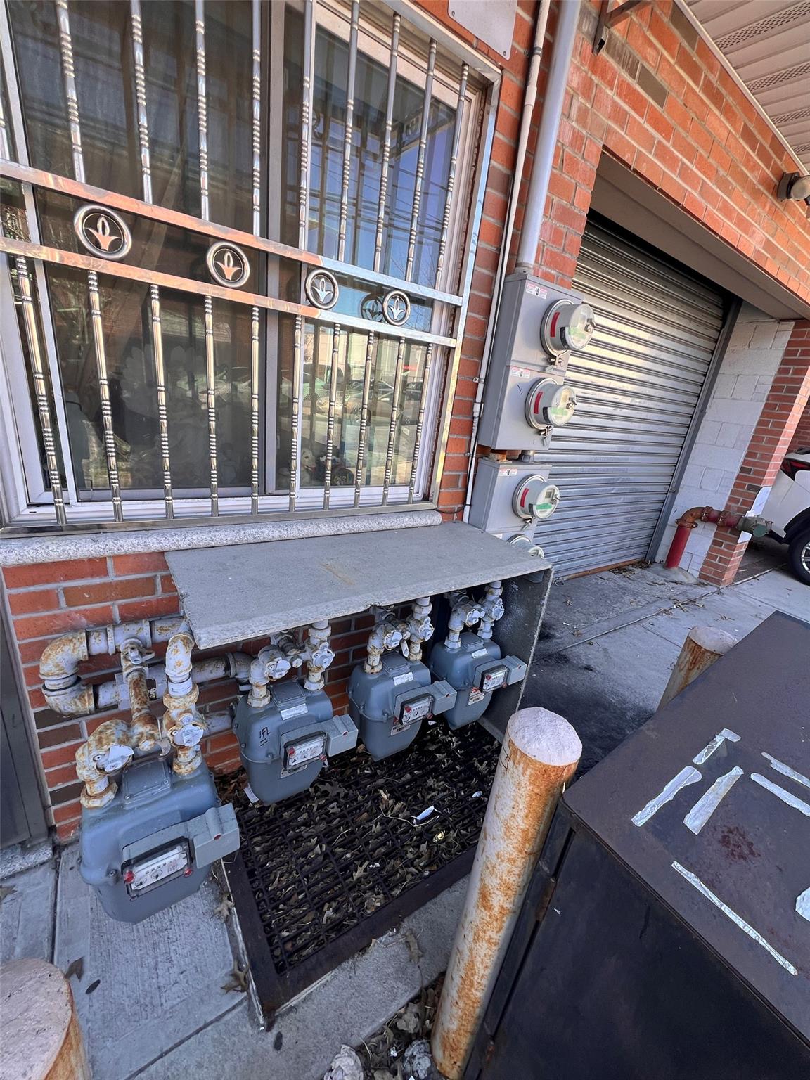 42-06 164 Street, Flushing, NY 11358