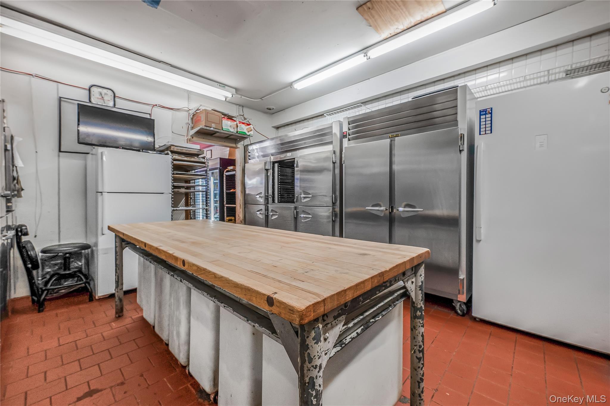 61-22 Springfield Boulevard, Bayside, NY 11364