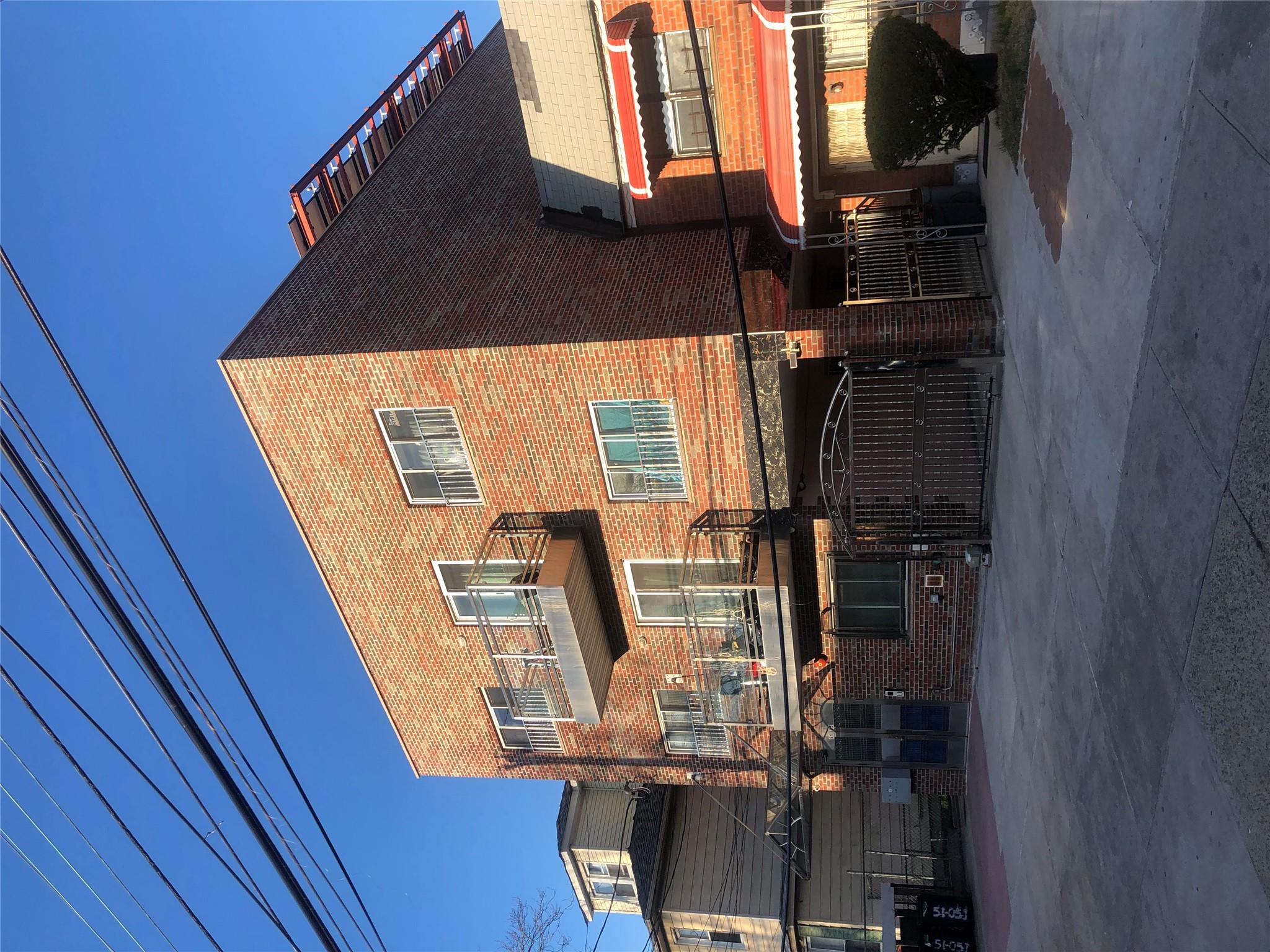 51-05 JUNCTION, Elmhurst, NY 11373