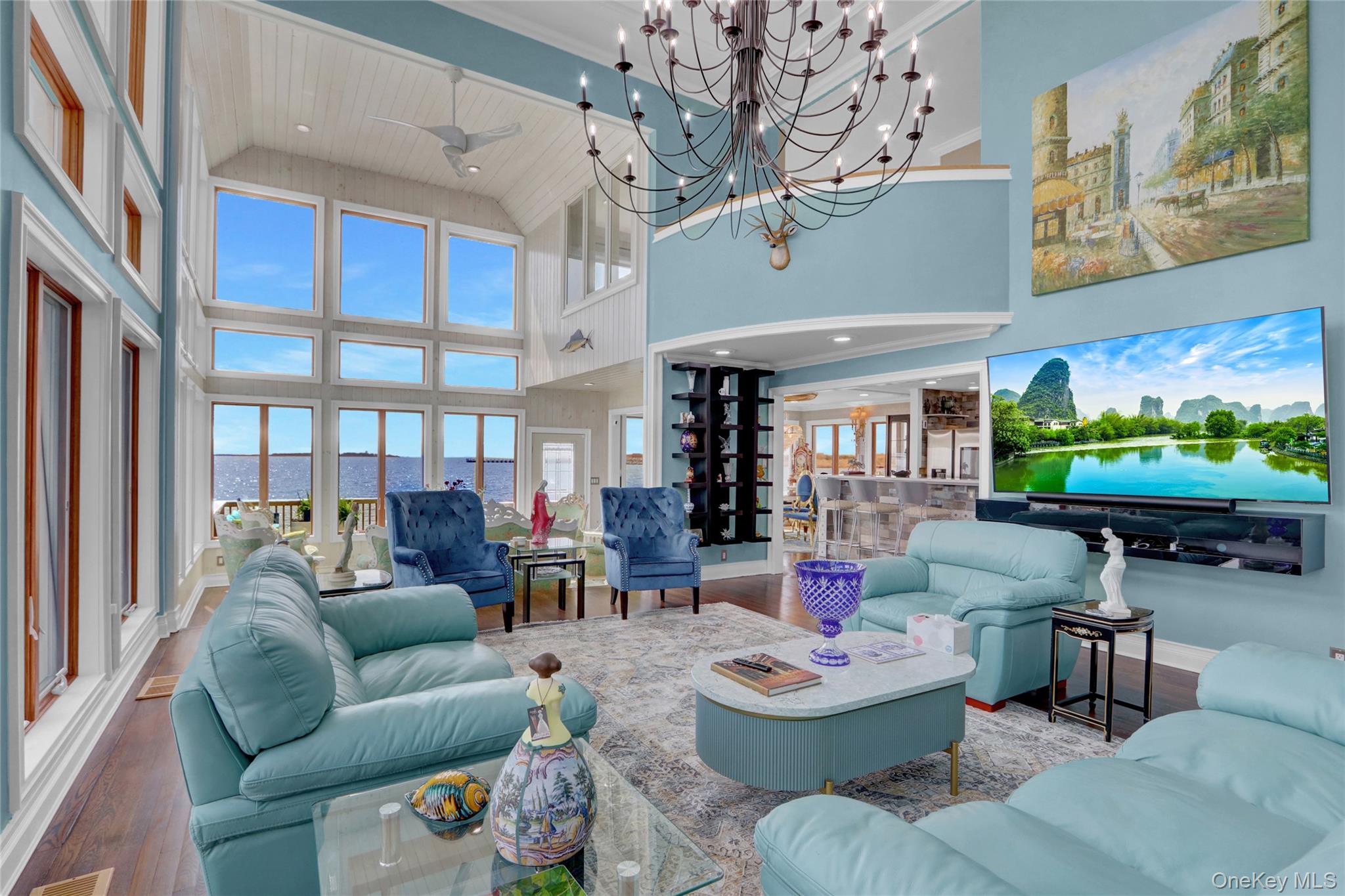 505 East Drive, Copiague, NY 11726