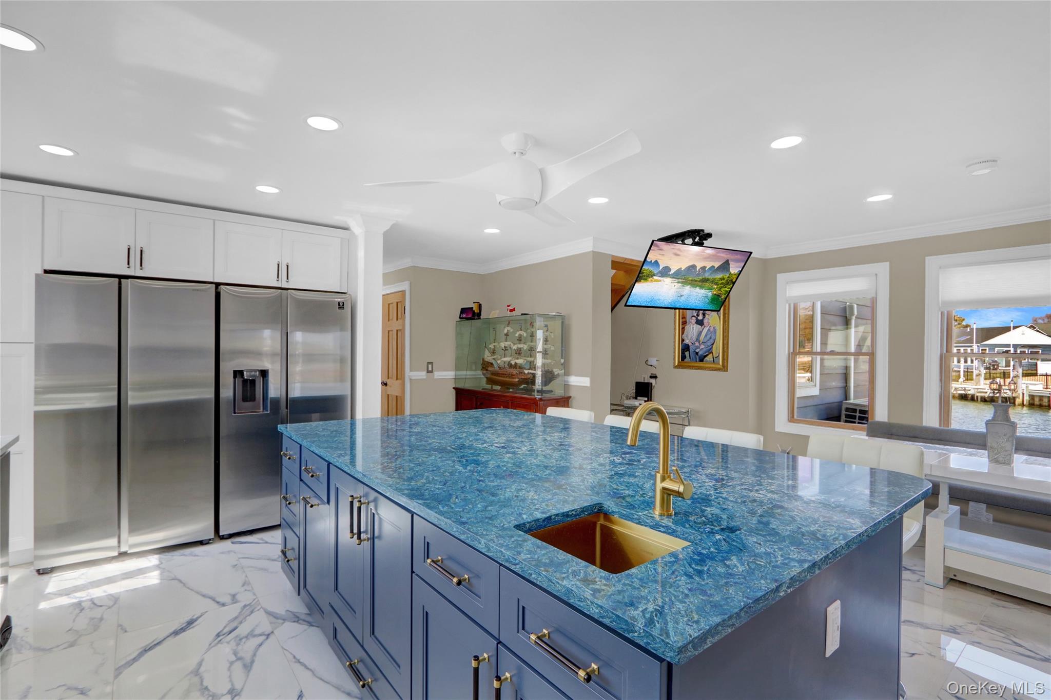 505 East Drive, Copiague, NY 11726