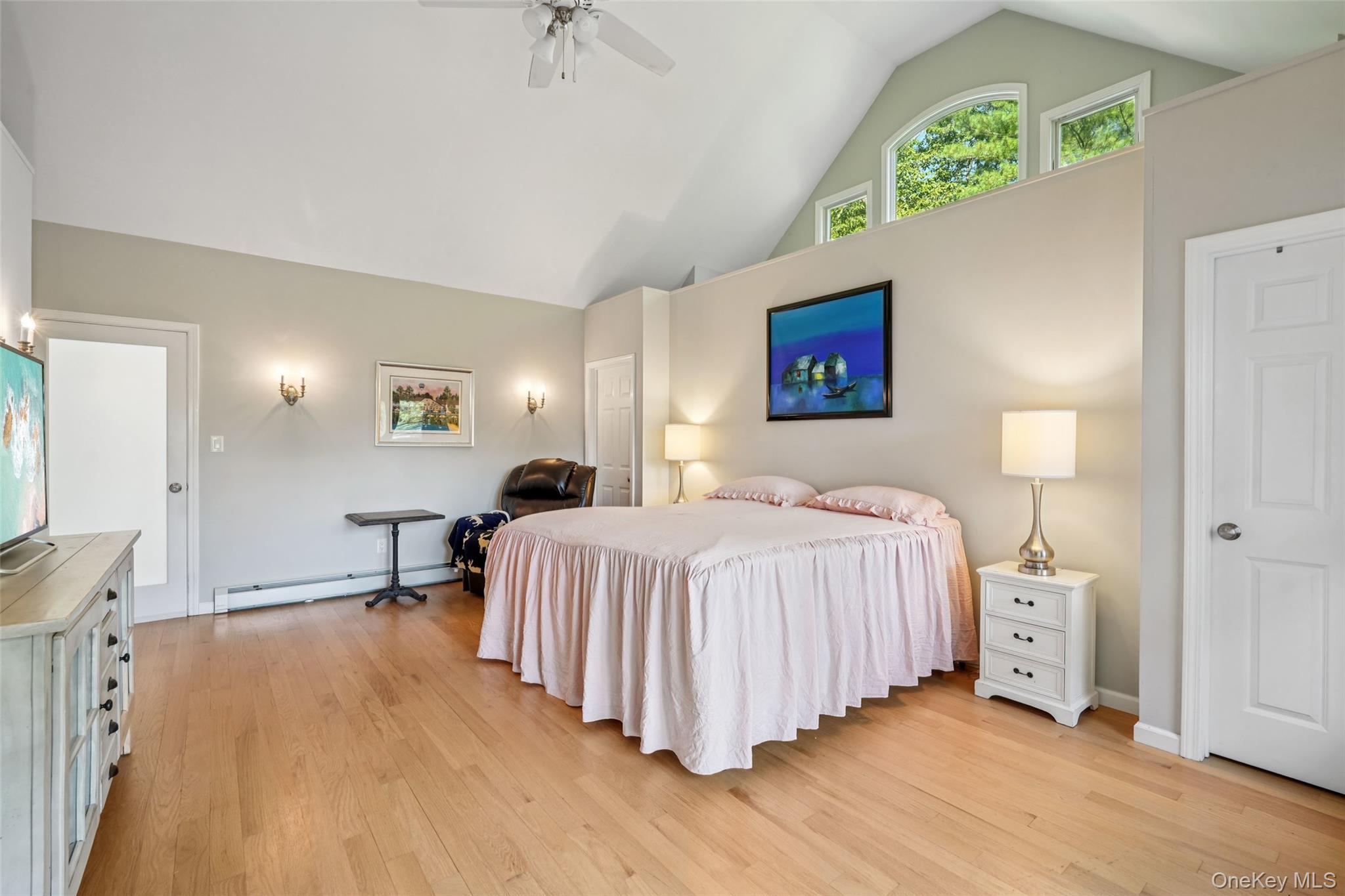 8 Abbey Road, Orangeburg, NY 10962