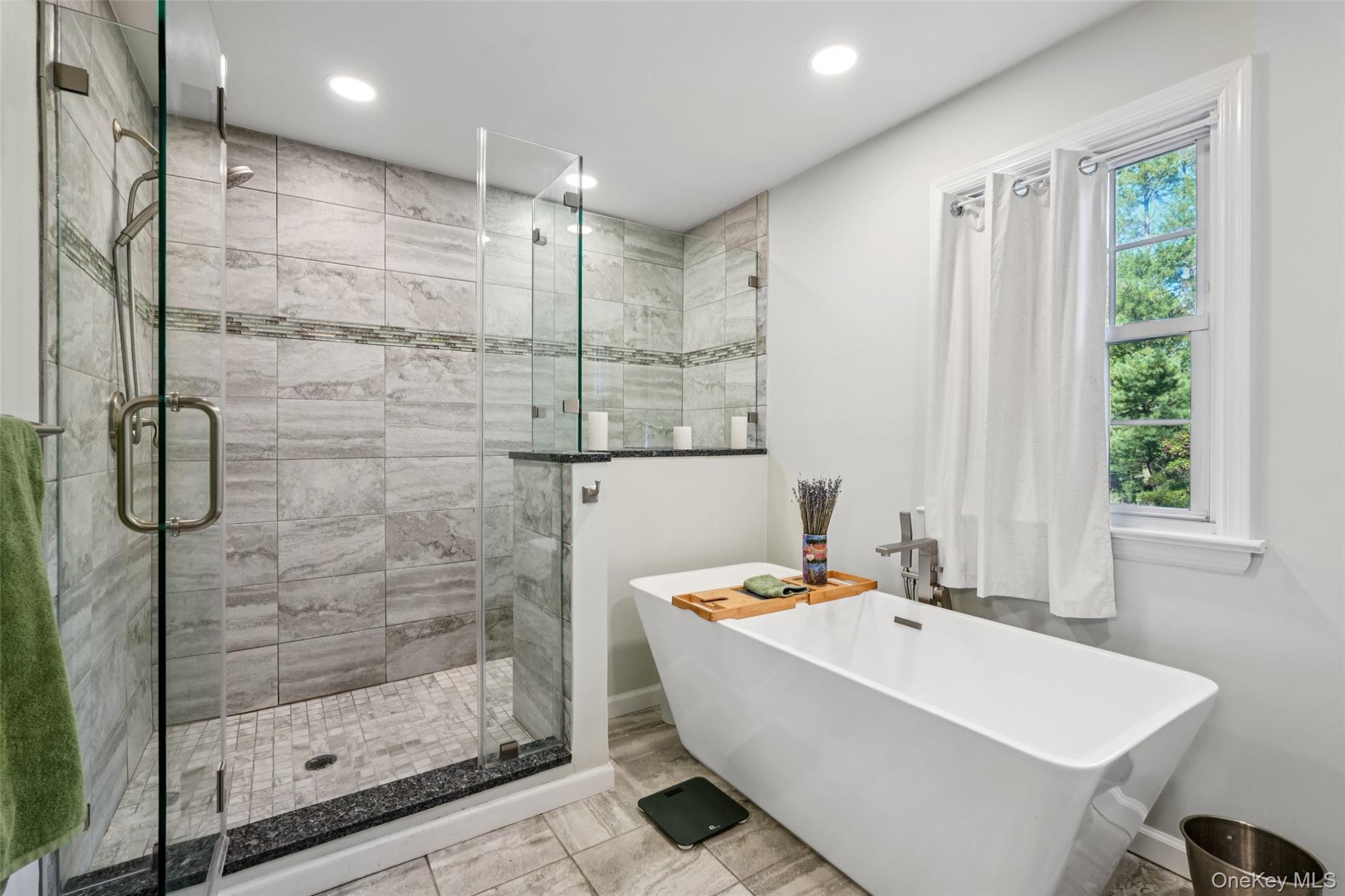 8 Abbey Road, Orangeburg, NY 10962