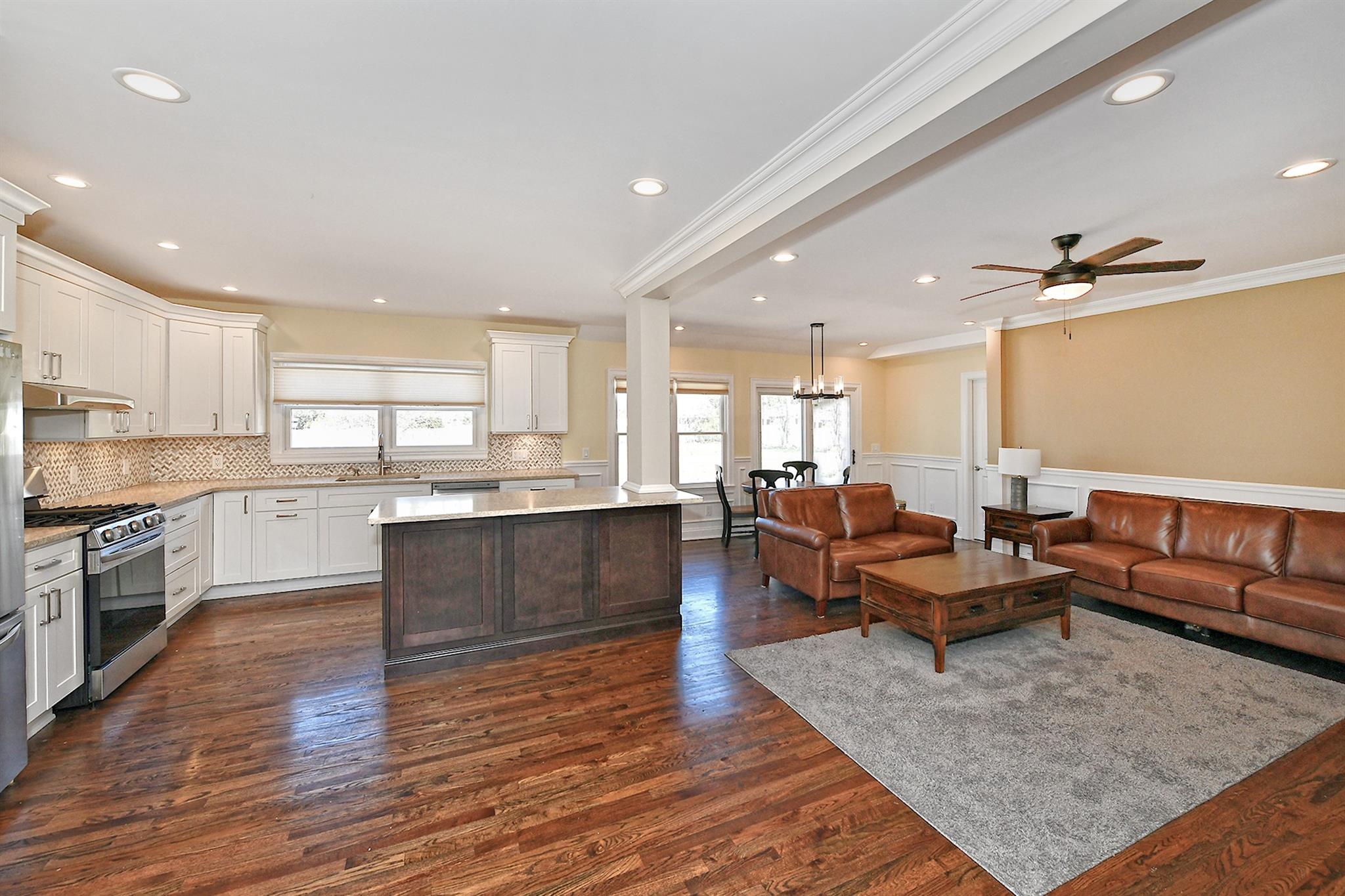 17 2nd Street, Islip, NY 11751