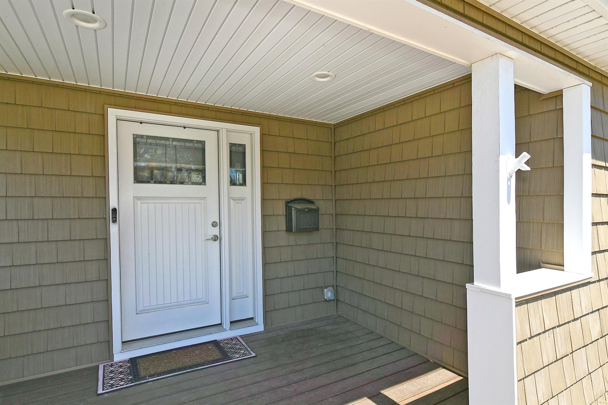 17 2nd Street, Islip, NY 11751