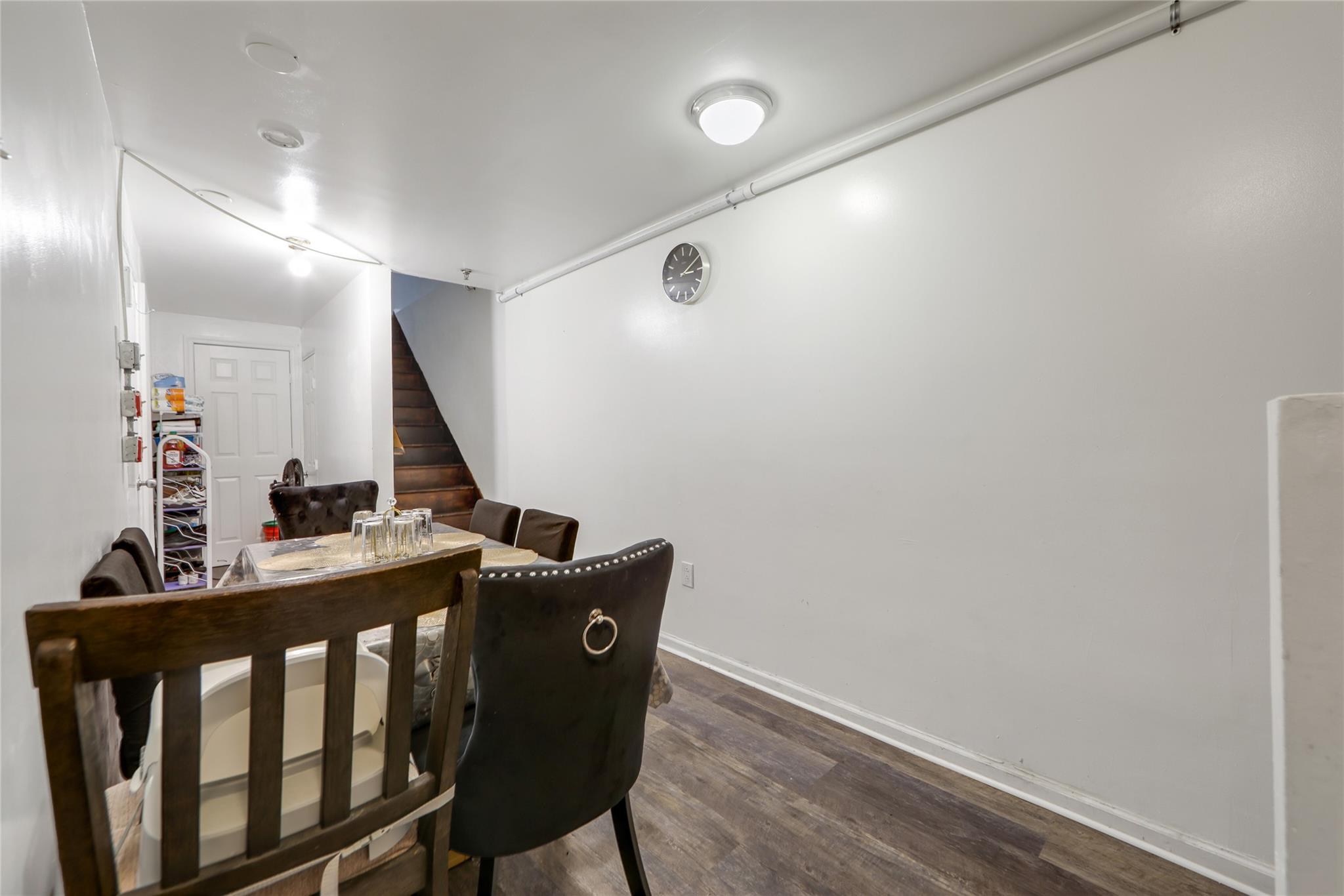 2470 Glebe Avenue, Bronx, NY 10461