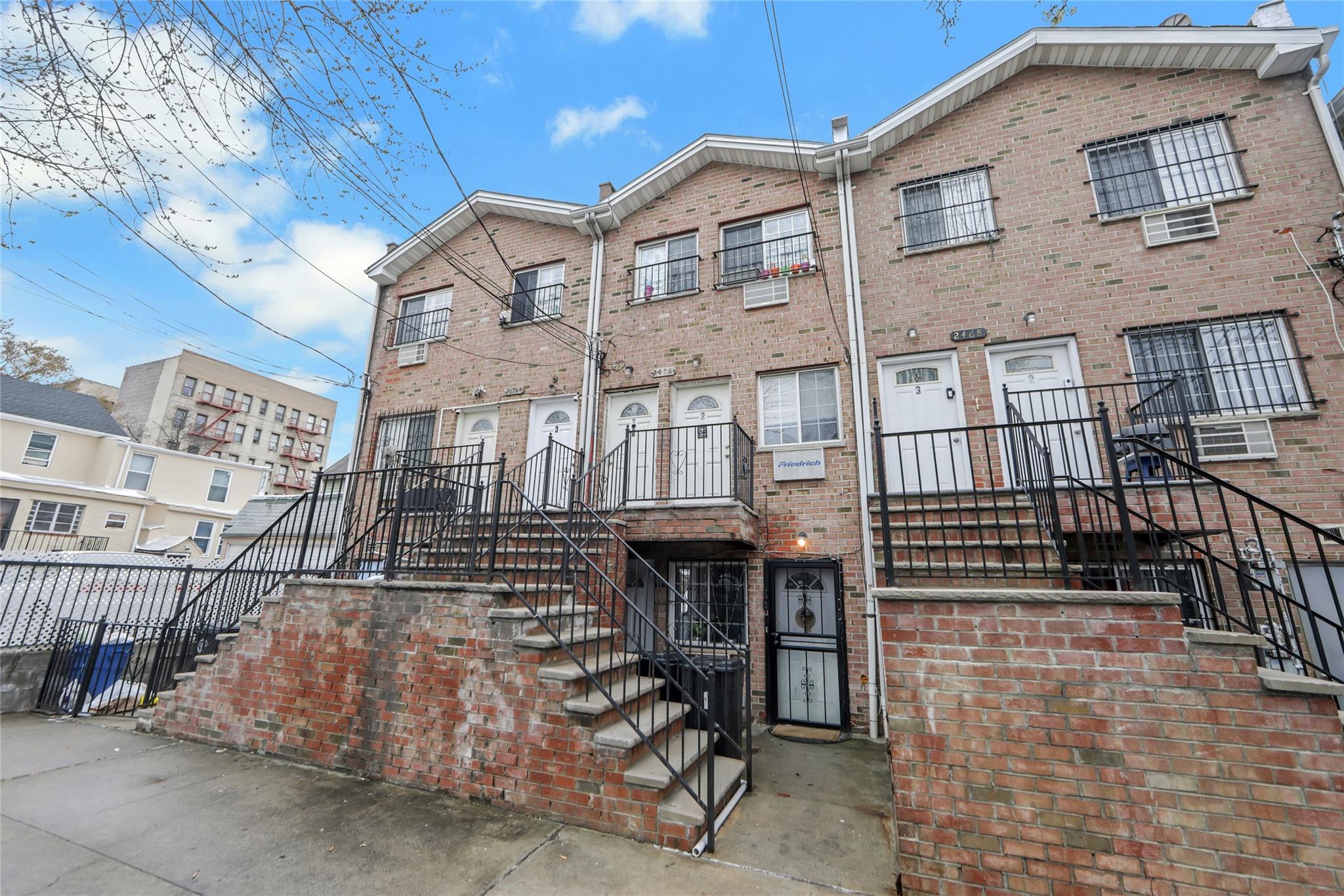 2470 Glebe Avenue, Bronx, NY 10461