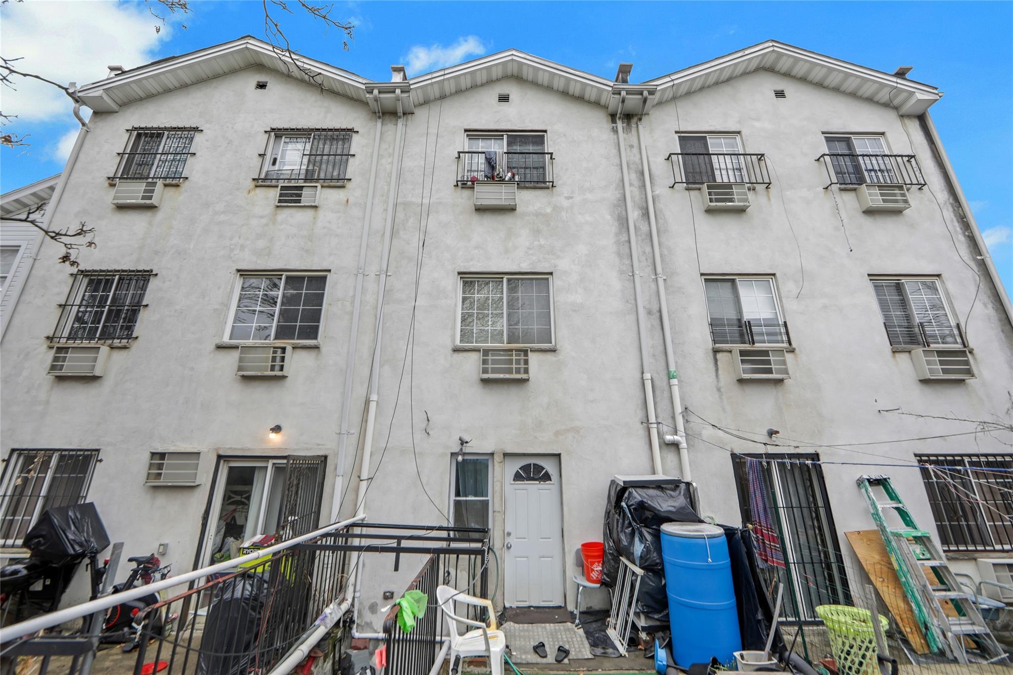 2470 Glebe Avenue, Bronx, NY 10461