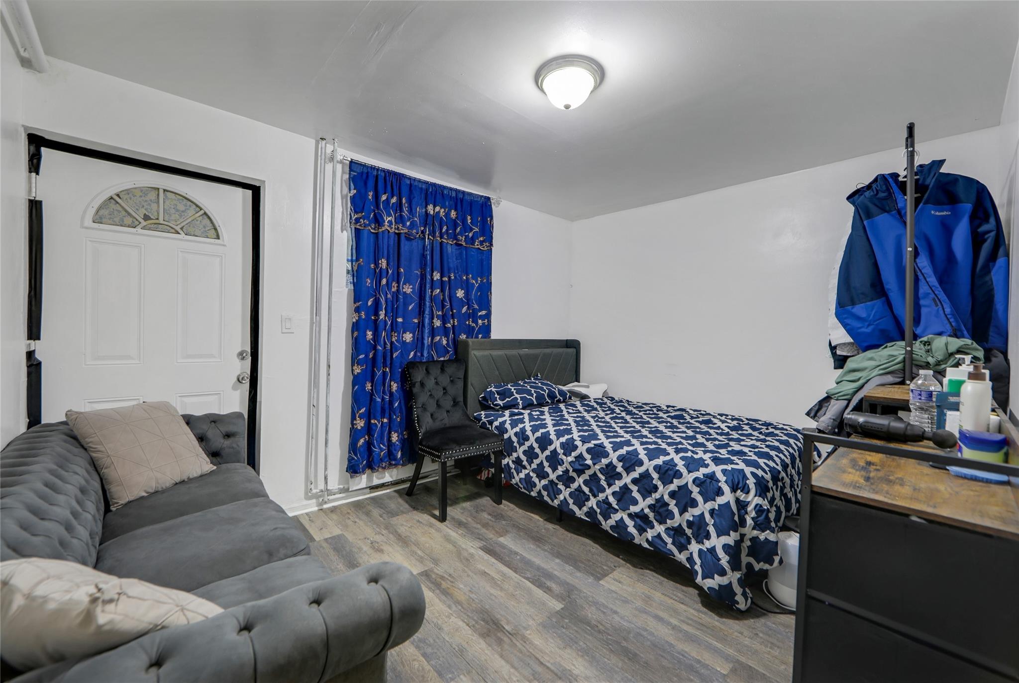 2470 Glebe Avenue, Bronx, NY 10461