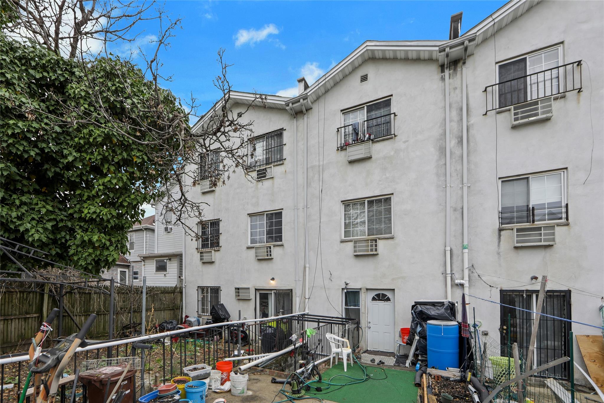 2470 Glebe Avenue, Bronx, NY 10461