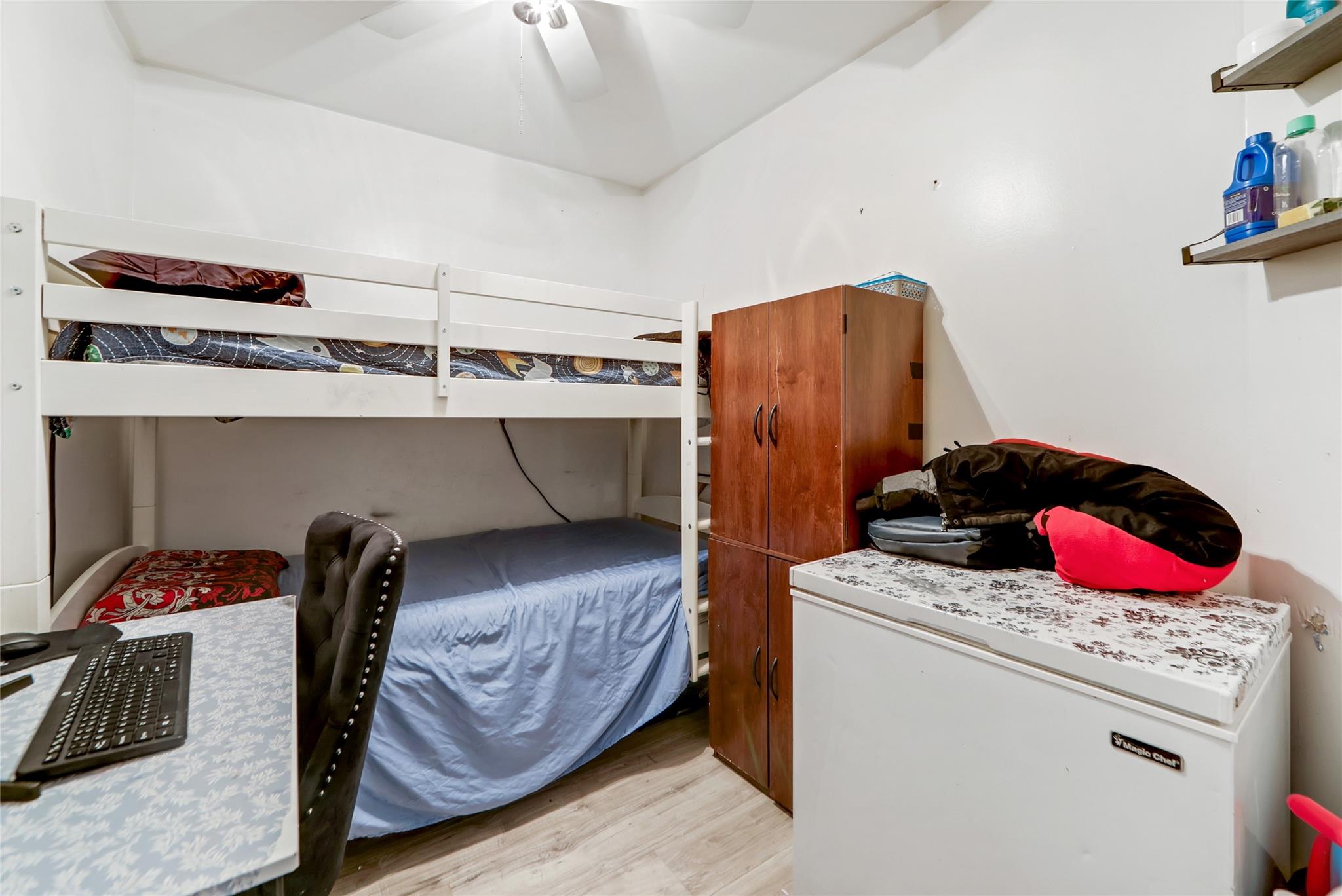 2470 Glebe Avenue, Bronx, NY 10461