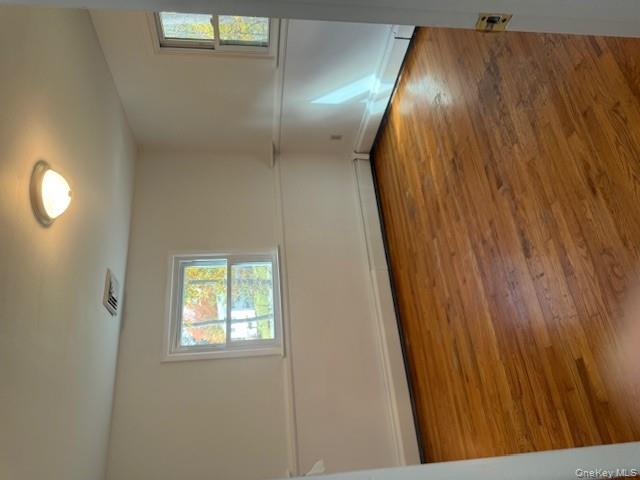 7 Broadview Road, Poughkeepsie, NY 12603