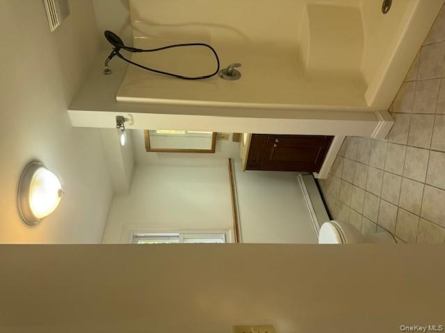 7 Broadview Road, Poughkeepsie, NY 12603