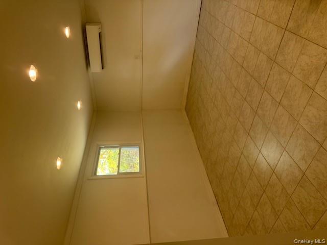 7 Broadview Road, Poughkeepsie, NY 12603