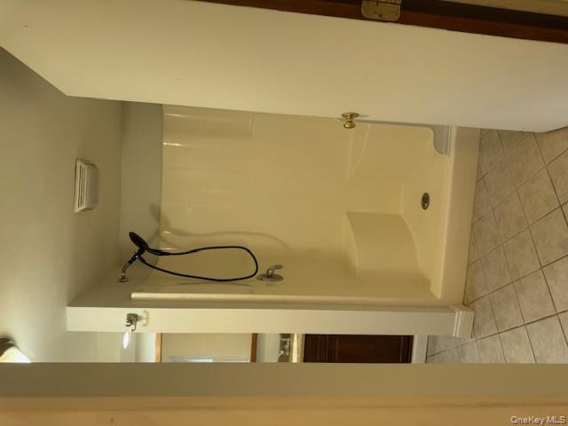 7 Broadview Road, Poughkeepsie, NY 12603