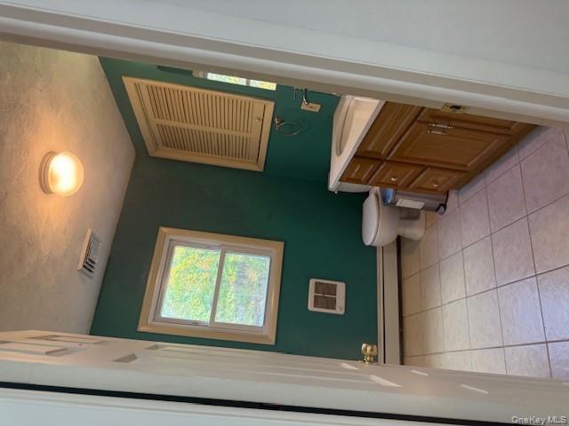 7 Broadview Road, Poughkeepsie, NY 12603